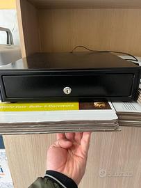 Cassetto soldi cassa