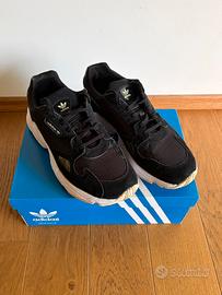 Sneakers Adidas Falcon W