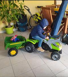 🚜 Trattore giocattolo a pedali  con rimorchio rib