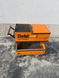 Carrello attrezzi