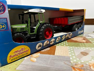 Tratrore + carro bruder