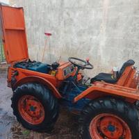 Trattore 30 cv carro fisso