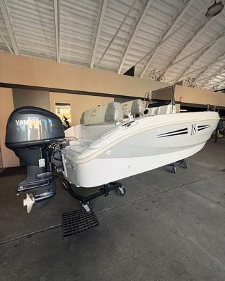 barca open 5,50 con YAMAHA F40L (60 cavalli)