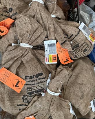 Pneumatici e ricambi per trattore e semirimorchio