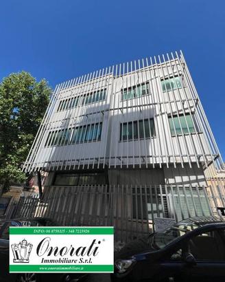 Immobile di 288 m² con più di 5 locali a Tivoli