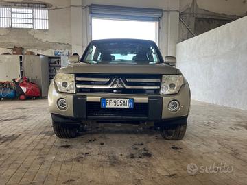 Mitsubishi Pajero 3.2 DI-D 16V aut. 3p. Instyle DP