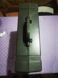 macchina da scrivere olivetti lexicon 82