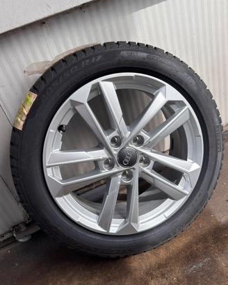 Pneumatici PIRELLI SOTTOZERO con cerchi NUOVI AUDI