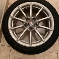 Cerchi 5x110 e gomme 225/45/17 per giulietta