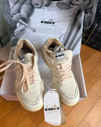 Diadora limited edition vintage gold 37