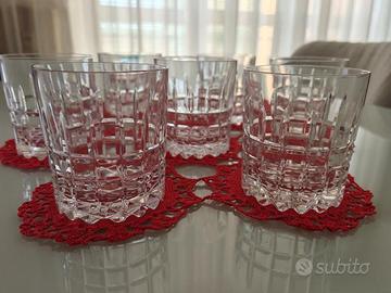 SET DI 7 BICCHIERI IN CRISTALLO