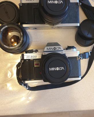 2 minolta xg1 e x300
