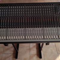 Mixer mackie onux 32.4