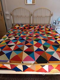 coperta della nonna fatta ai ferri 