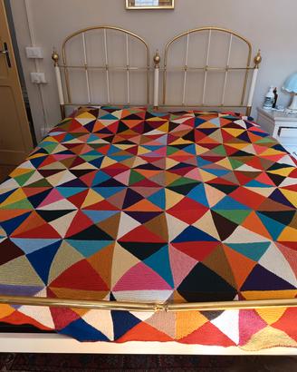 coperta della nonna fatta ai ferri 
