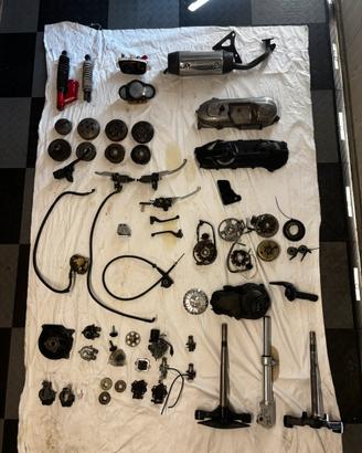 Pezzi minarelli per aerox aprilia booster jog