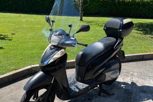 Honda SH300