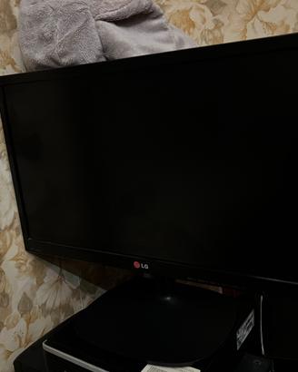 Monitor + computer + mouse