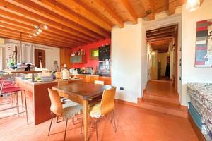 CASA INDIPENDENTE A COLCERESA