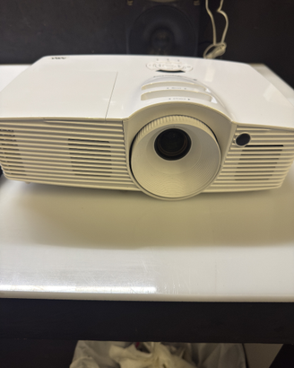 2 x proiettore OPTOMA 3000ansi + telecomando