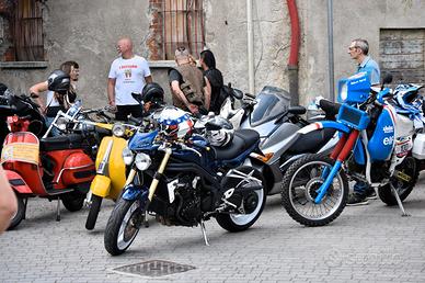 Triumph Speed Triple 1050 - 2005