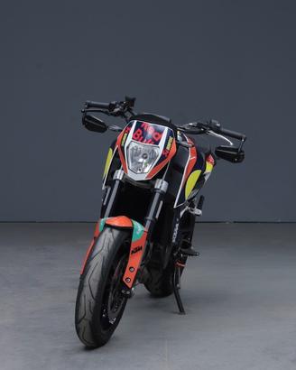 KTM 690 Duke