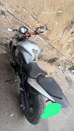 Kawasaki ZR 750
