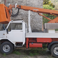 Bremach piattaforma elevabile 4x4