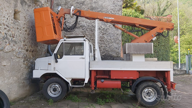 Bremach piattaforma elevabile 4x4