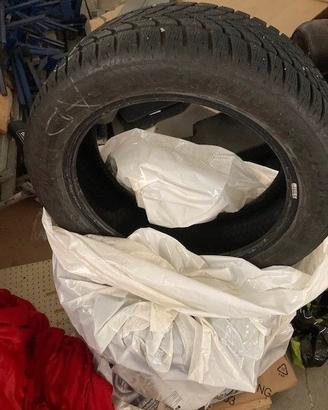 Pneumatici Invernali  DUNLOP usati 215/55 r18