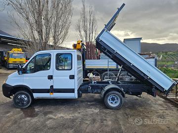 Iveco Daily 35/12 con cassone ribaltabile
