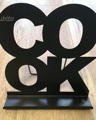Reggilibro da cucina