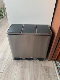 Spazzatura a pedale per raccolta differenziata