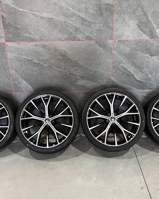 Cerchi e gomme maserati granturismo