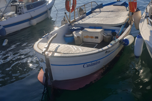 Gozzo in vetroresina mt 6 "Minutolo Ischia "