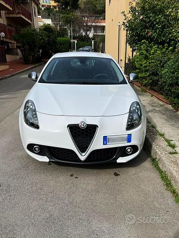 Alfa Romeo Giulietta 1.6 tdi 120 cv