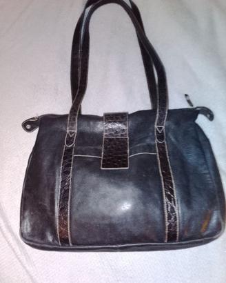 Borsa in pelle nera