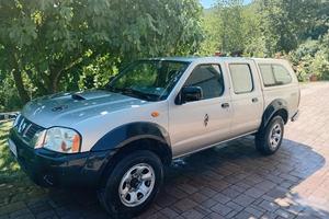 nissan navara d22