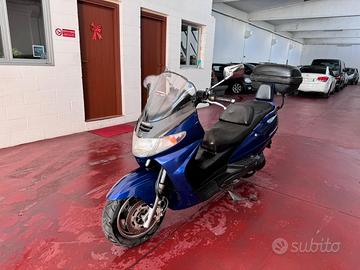 Suzuki AN Burgman 250