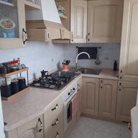 Cucina angolare legno chiaro