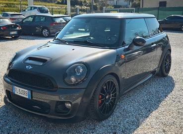 Mini John Cooper Works s con motore 1.6 231 cv pre