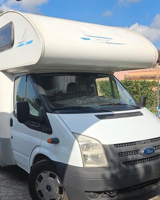 Camper Mansardato Rimor Katamarano (2007) 