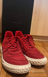Giuseppe Zanotti Uomo