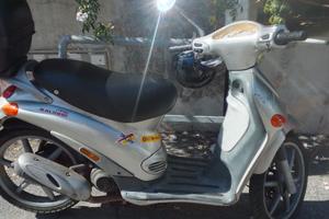 Liberty 50 con motore nuovo capacità 90 km/h