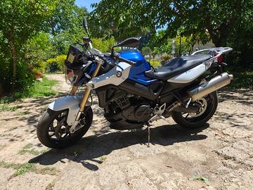 BMW F800R 2015 + Akrapovic + borse BMW originali