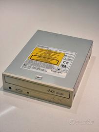 Lettore CD-ROM 44x max IDE vintage