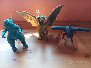 lotto Godzilla, King ghidorah e M.U.T.O.