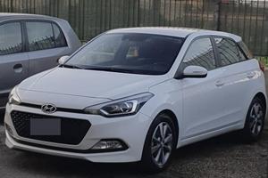 hyundai I 20 GPL CASA madre