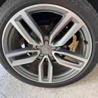 Pirelli P ZERO – 255/50 R21