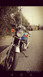 Suzuki gs 550 e